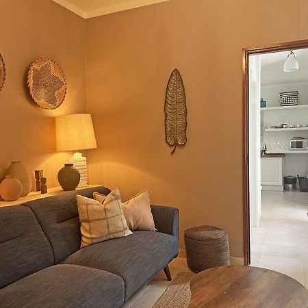 Апартаменти Casa Salinas, Elegant Flat W Patio In Taviras Historical Centre Екстер'єр фото
